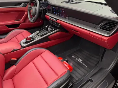 2025 بورش 911 كاريرا