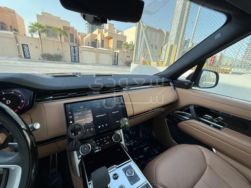 2023 لاند روفر رينج روفر اتش اس اي