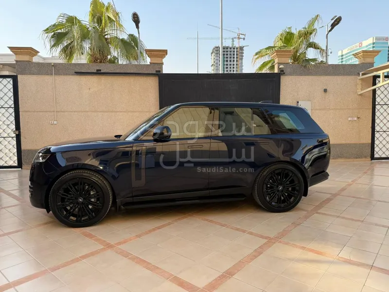 2023 لاند روفر رينج روفر اتش اس اي