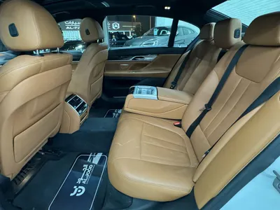 2019 بي ام دبليو الفئة السابعة 740 إل أي