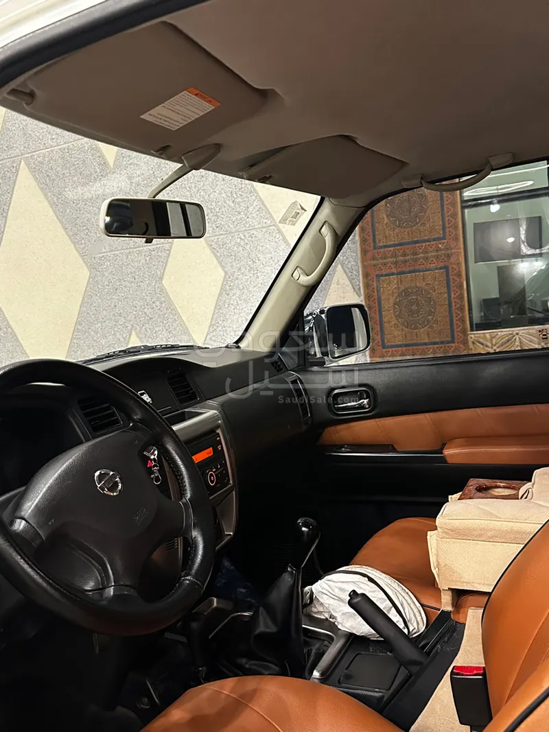 2014 نيسان باترول سفاري