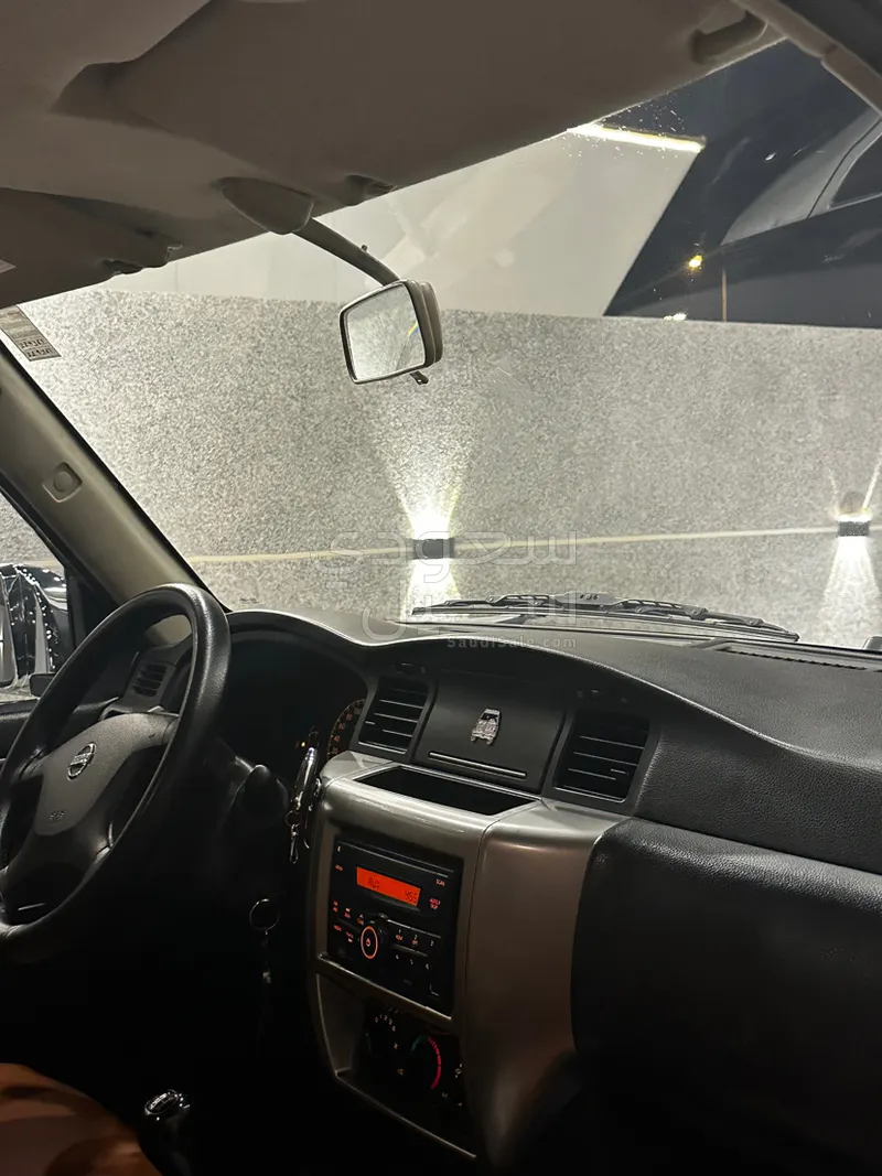 2014 نيسان باترول سفاري