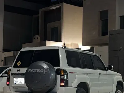 2014 نيسان باترول سفاري