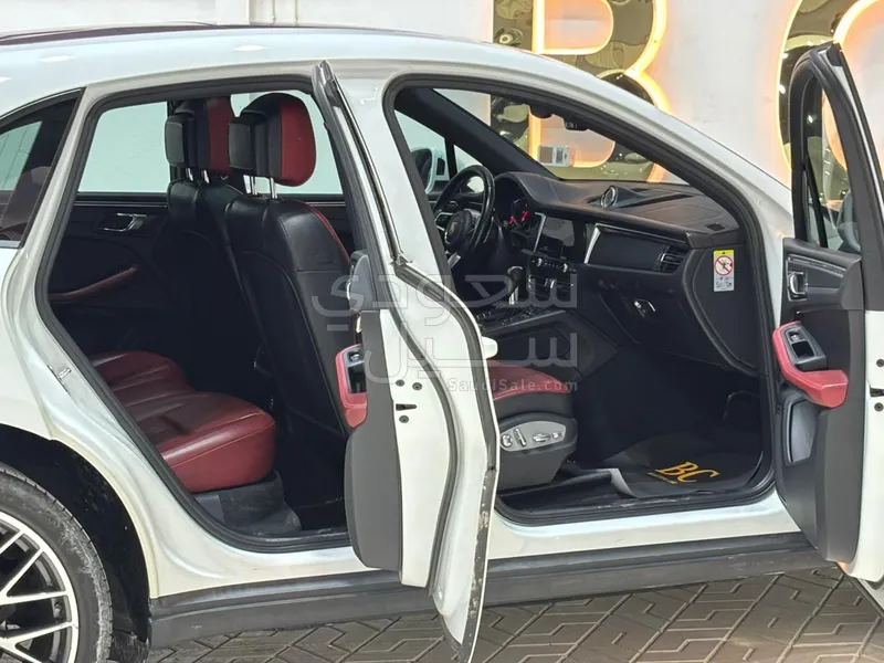 2020 بورش ماكان