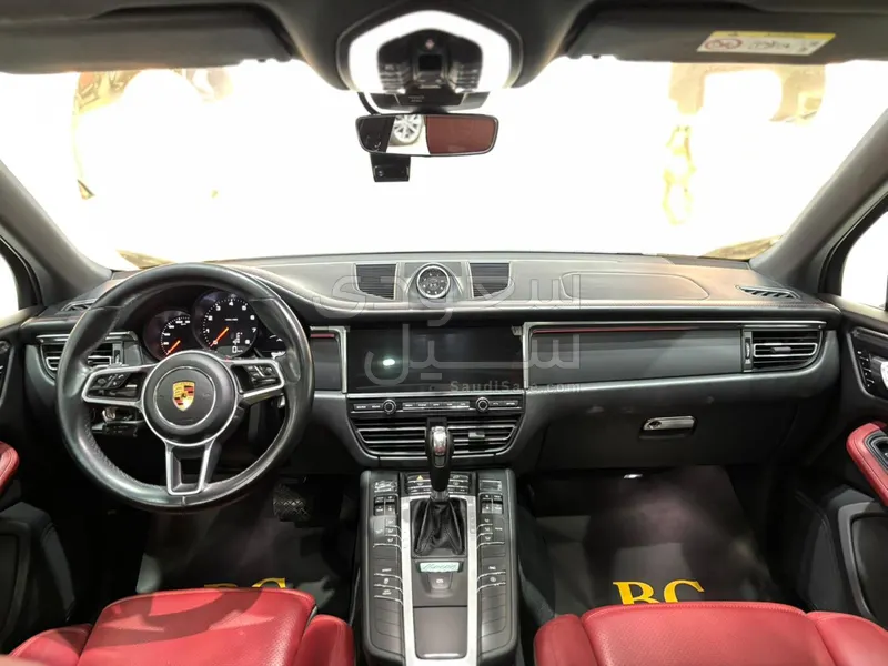 2020 بورش ماكان