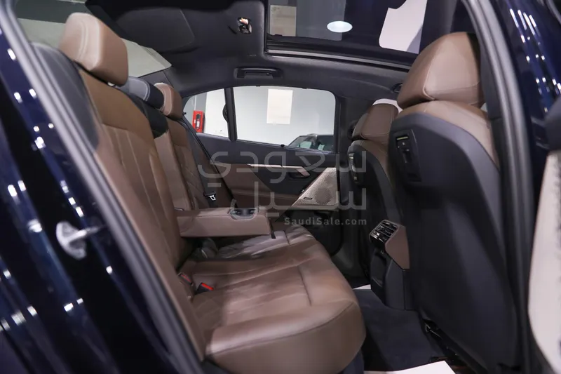 2026 بي ام دبليو الفئة الخامسة 520 أي