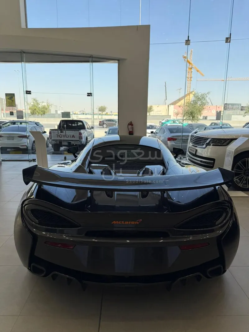 2018 مكلارين 570 اس