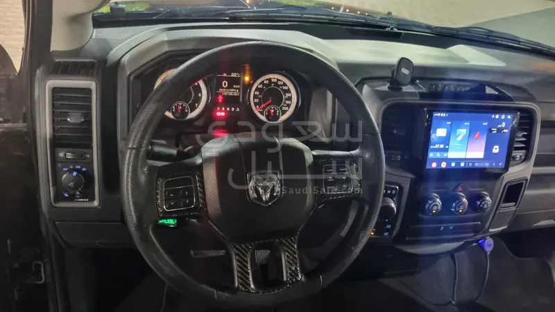 2018 دودج رام 1500 كلاسيك