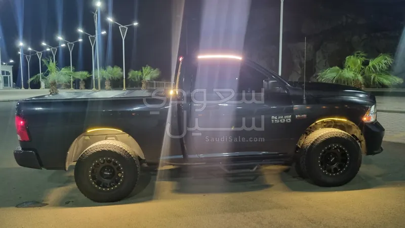 2018 دودج رام 1500 كلاسيك