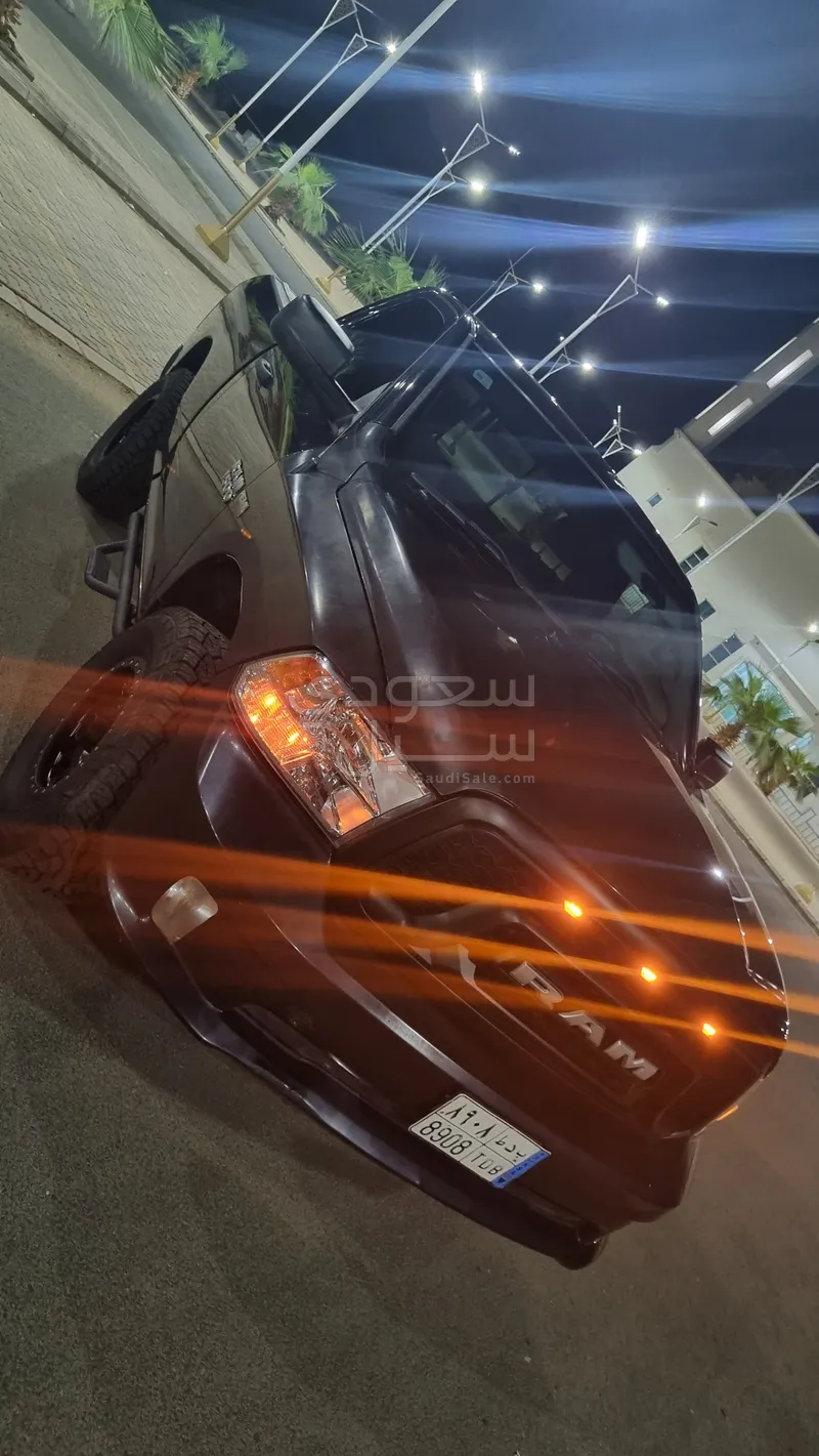 2018 دودج رام 1500 كلاسيك