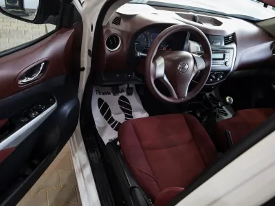 2016 نيسان نافارا