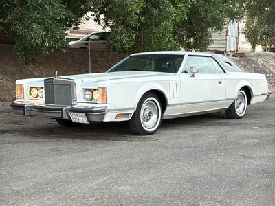 1978 لنكولن كونتيننتل