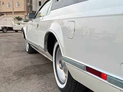 1978 لنكولن كونتيننتل