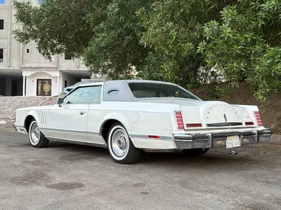 1978 لنكولن كونتيننتل