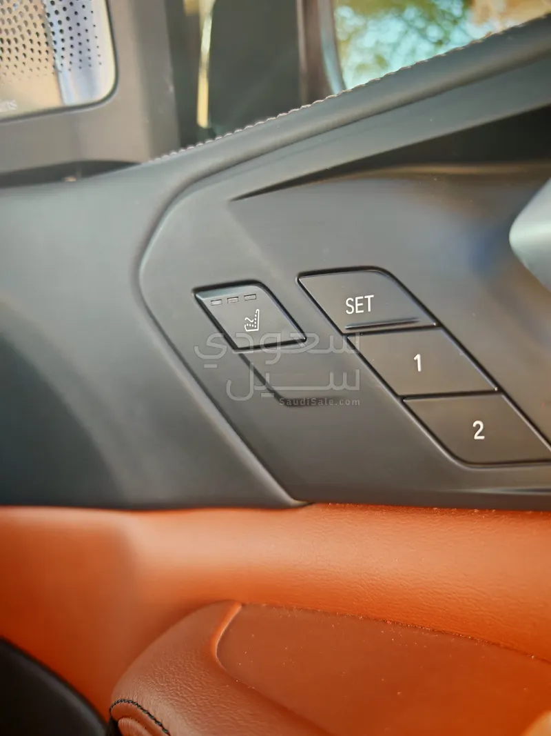 2021 بي ام دبليو الفئة اكس 7 إم كت