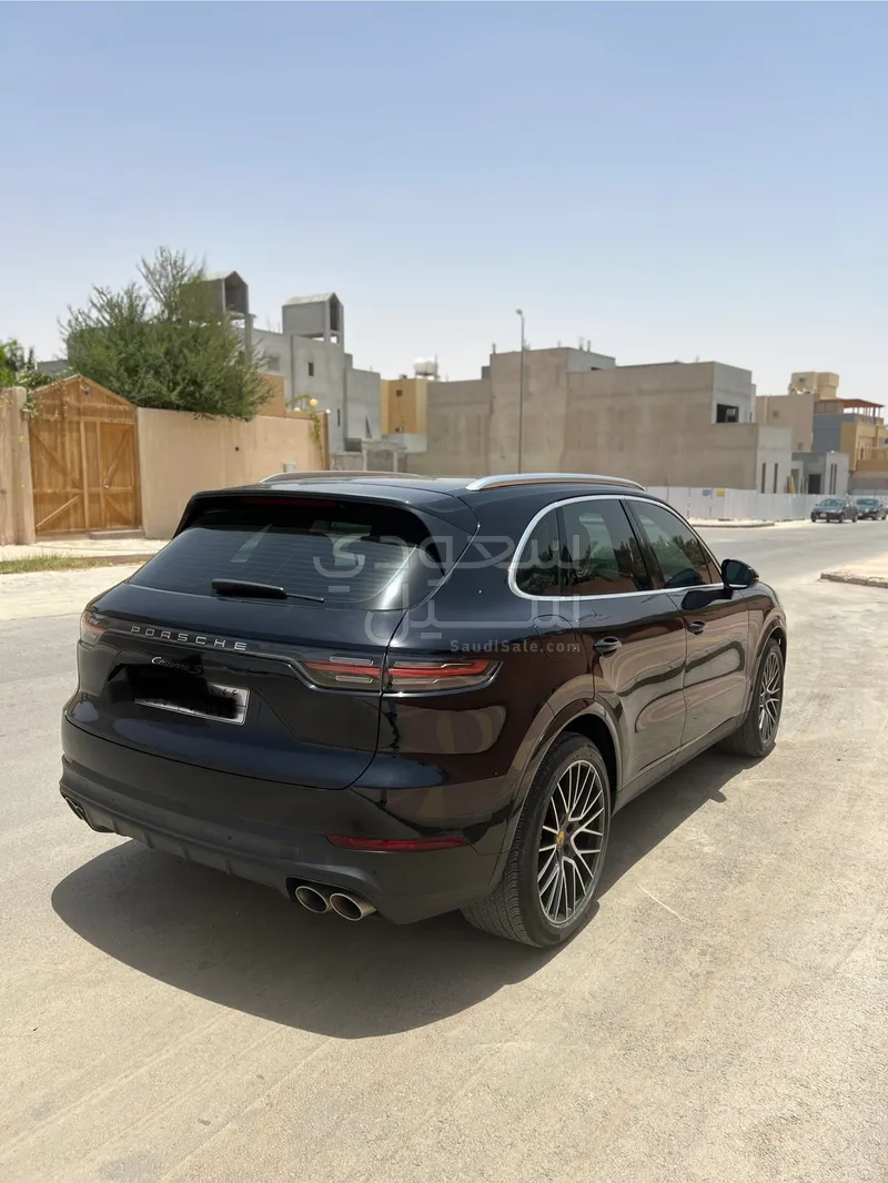 2018 بورش كايين اس