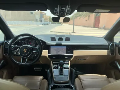 2018 بورش كايين اس