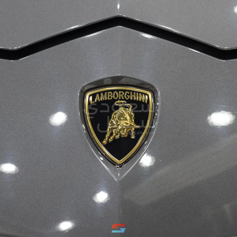 2021 لمبرجيني اوروس