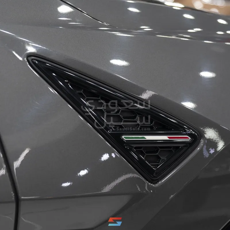 2021 لمبرجيني اوروس