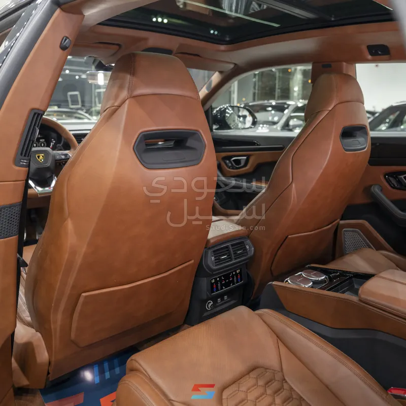 2021 لمبرجيني اوروس