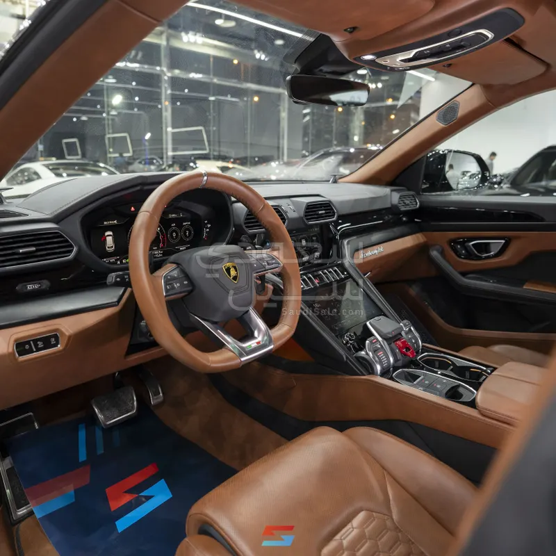 2021 لمبرجيني اوروس