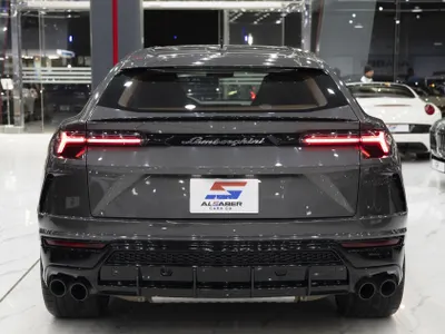 2021 لمبرجيني اوروس