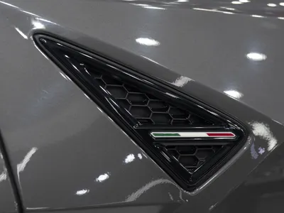 2021 لمبرجيني اوروس