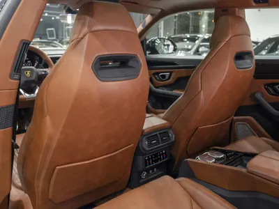 2021 لمبرجيني اوروس