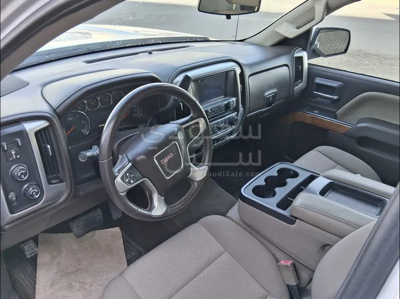 2018 جي ام سي سييرا زد 71