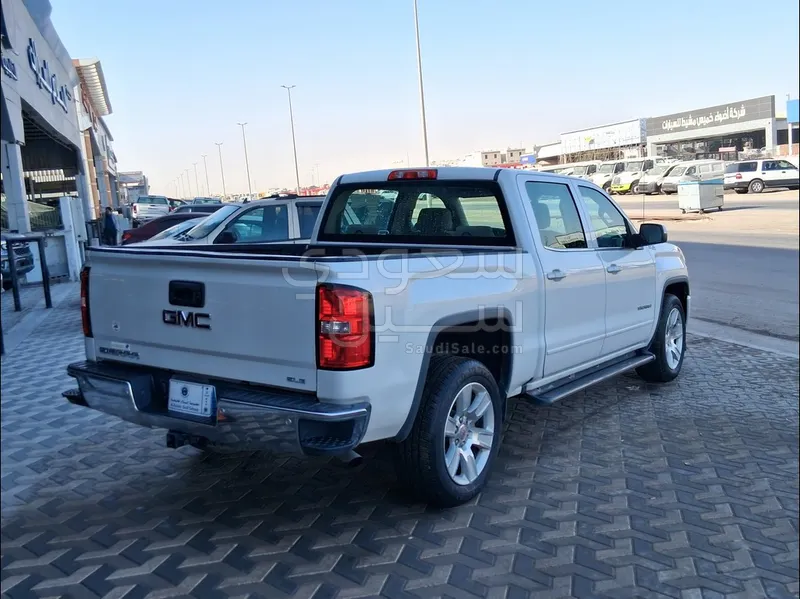 2018 جي ام سي سييرا زد 71