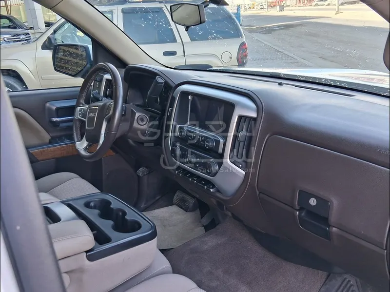 2018 جي ام سي سييرا زد 71