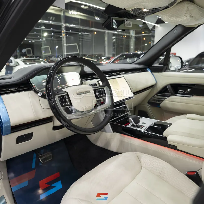 2025 لاند روفر رينج روفر اوتوبيوغرافي