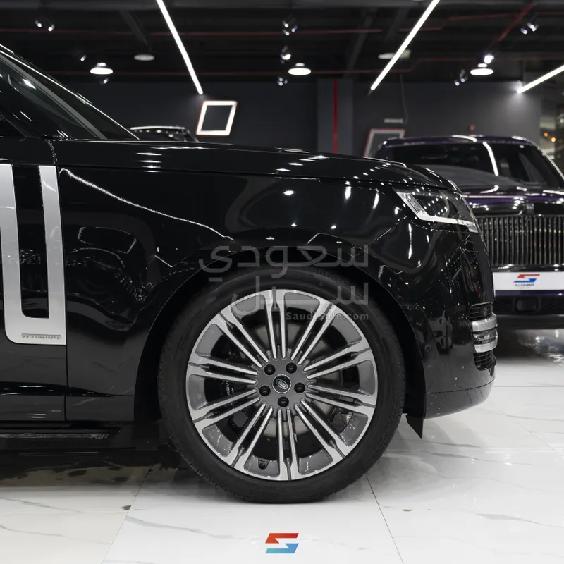 2025 لاند روفر رينج روفر اوتوبيوغرافي