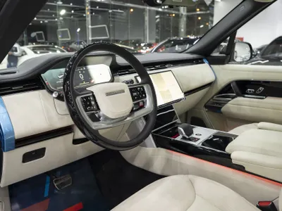 2025 لاند روفر رينج روفر اوتوبيوغرافي