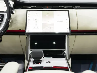 2025 لاند روفر رينج روفر اوتوبيوغرافي