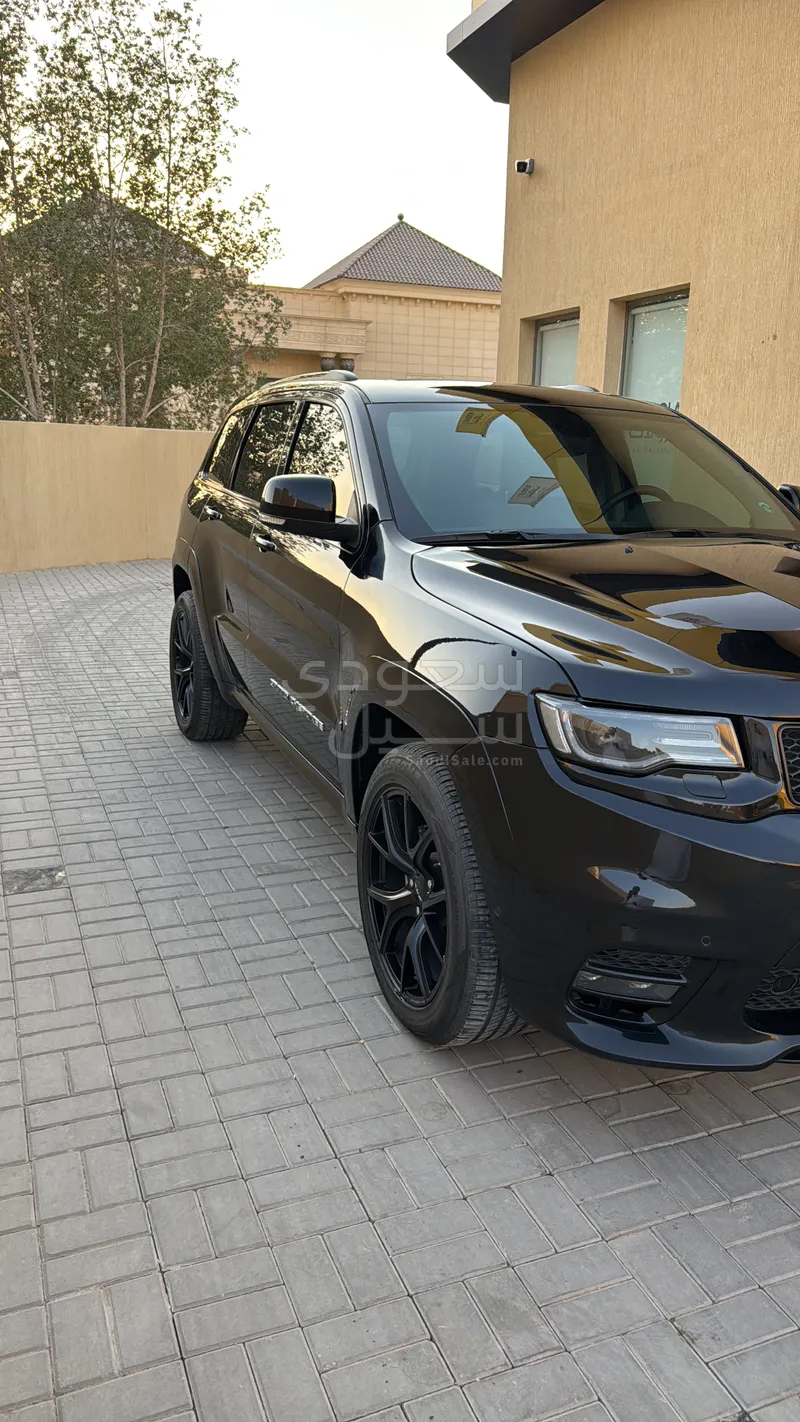 2018 جييب جراند شيروكي ليميتد