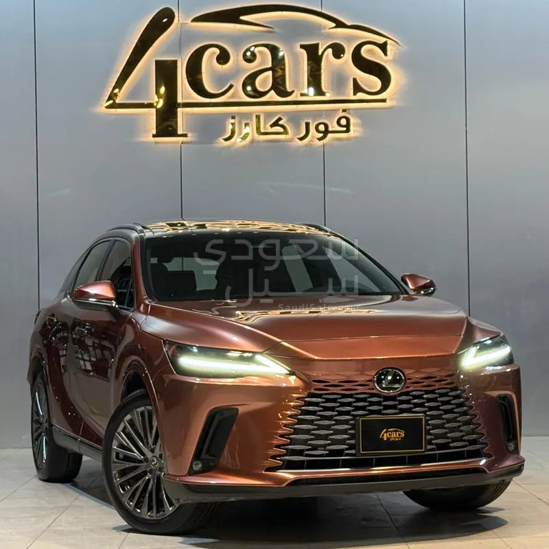 2023 لكزس أر إكس 350