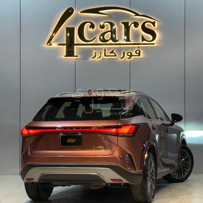 2023 لكزس أر إكس 350