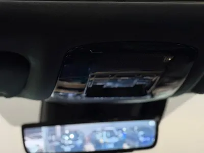 2023 لكزس أر إكس 350