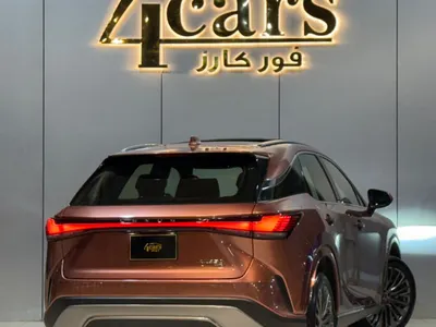 2023 لكزس أر إكس 350