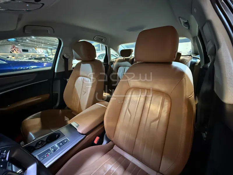 2021 اودي اي 6 40 تي اف اس اي