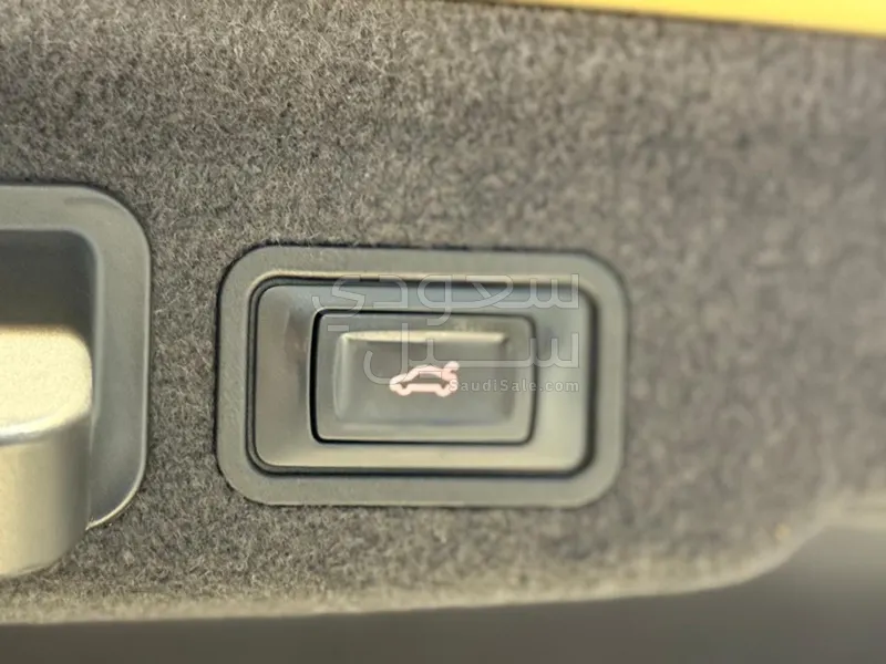 2014 اودي اي 8 ال