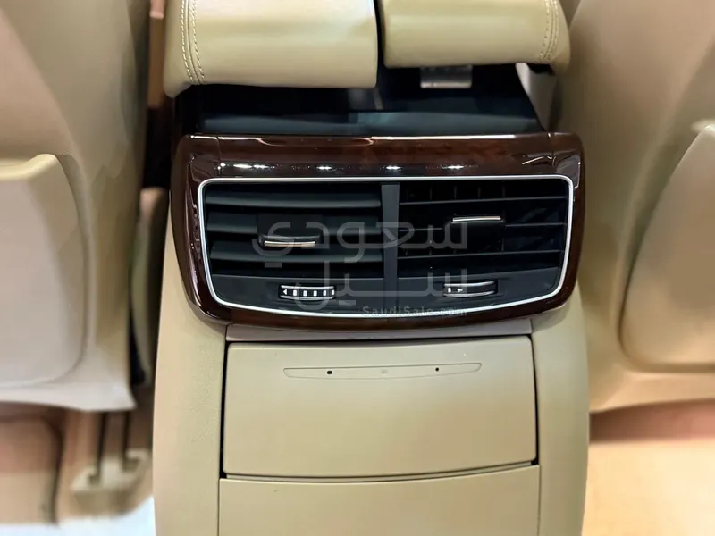 2014 اودي اي 8 ال