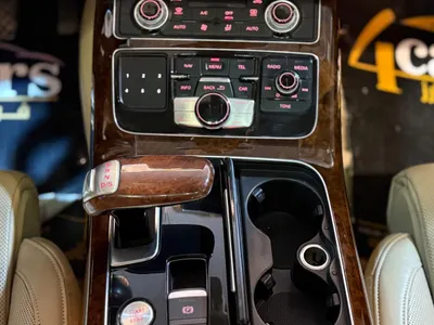 2014 اودي اي 8 ال