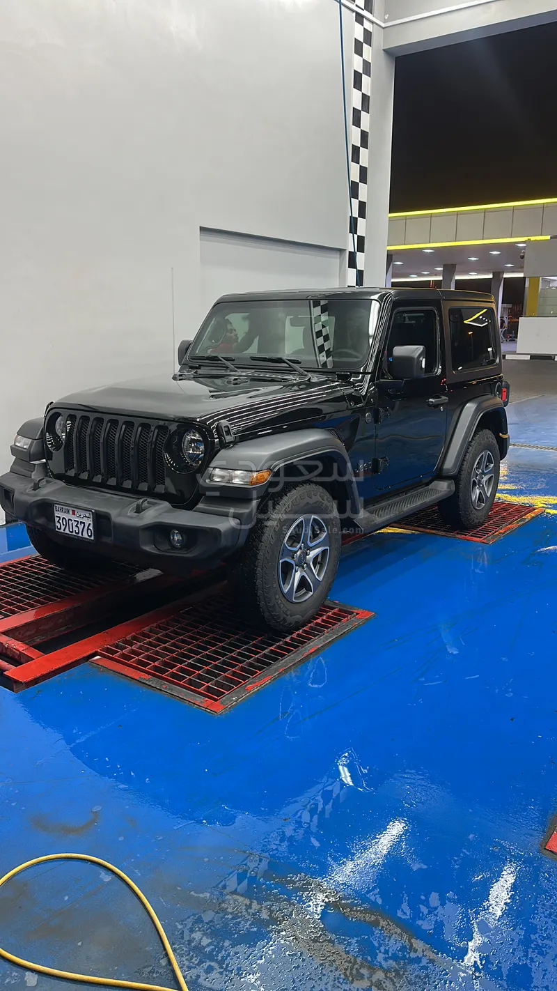 2023 جييب رانجلر سبورت