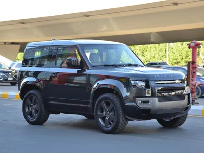 2025 لاند روفر ديفيندر