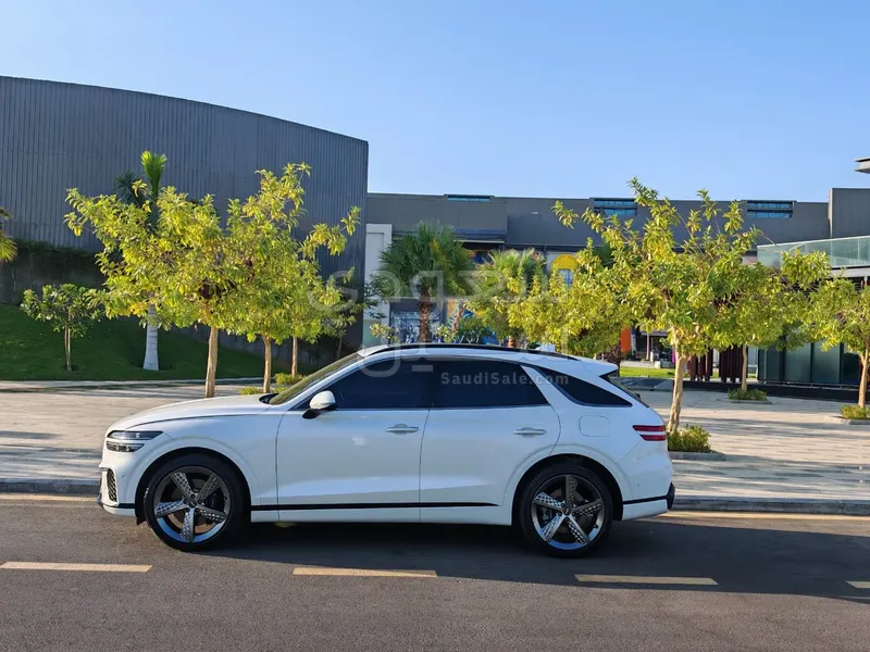 2022 جينيسيس جي في 70