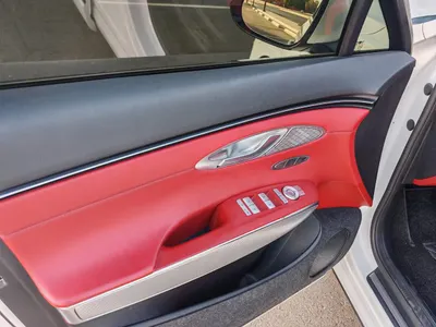 2022 جينيسيس جي في 70