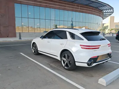 2022 جينيسيس جي في 70