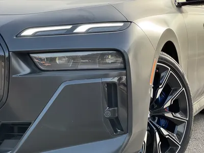 2024 بي ام دبليو الفئة السابعة 740 إل أي